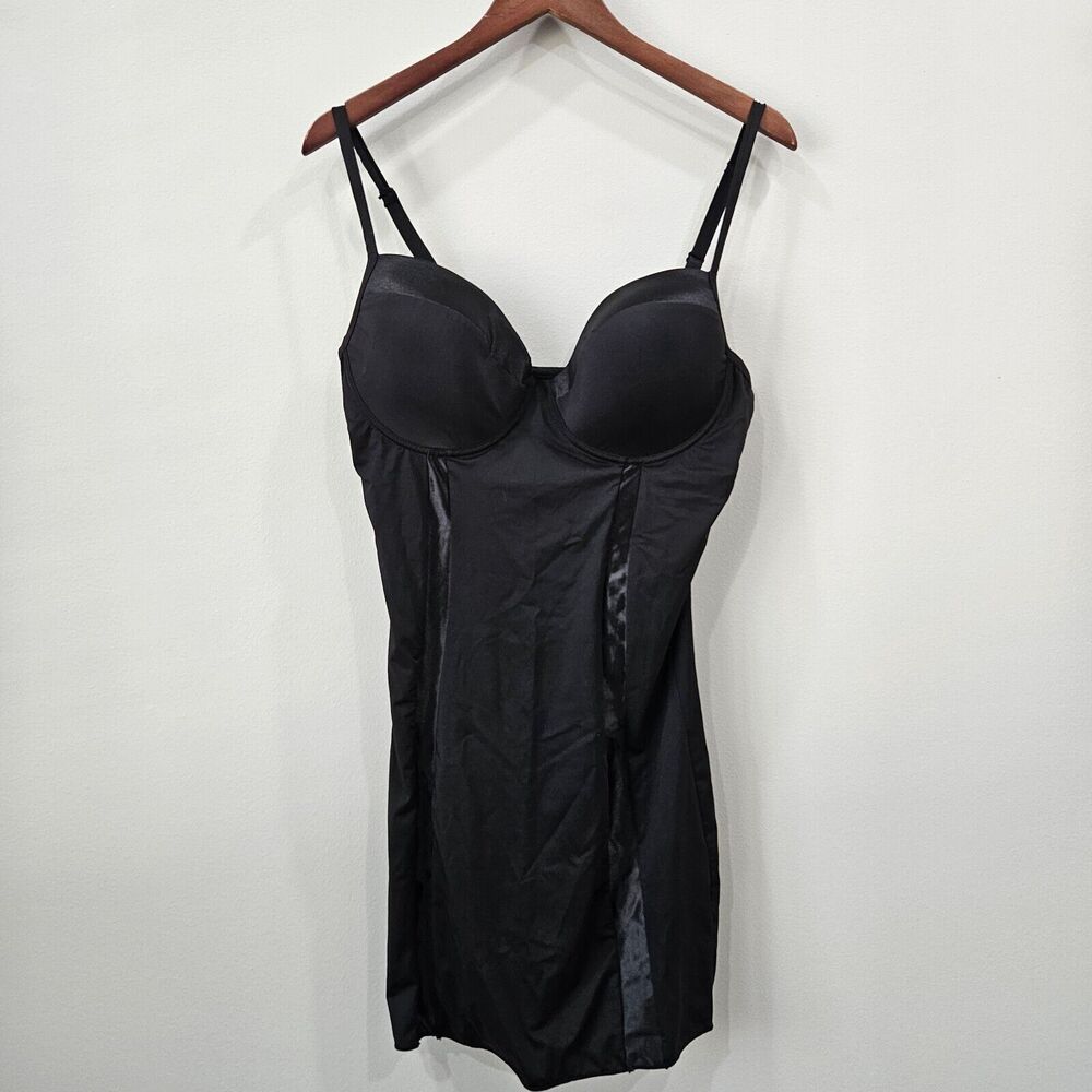 Womens Full Slip Body Shaper Padded Bra Medium Black Adjustable Strap Whimsygoth